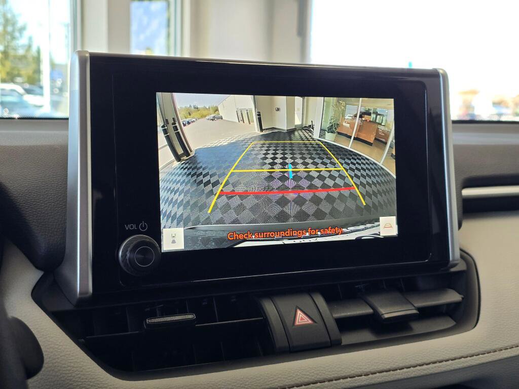 Used 2023 Toyota RAV4 XLE w/ Convenience Package AWD/4WD image 31