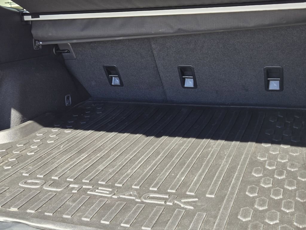 Used 2023 Subaru Outback Touring XT image 32