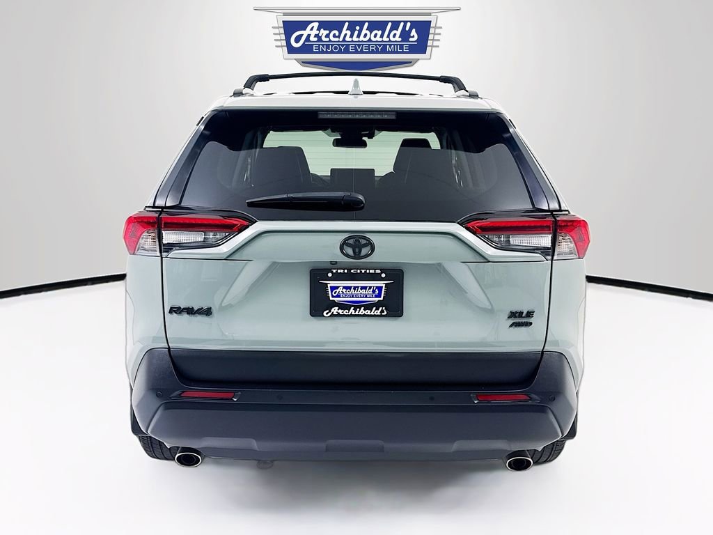 Used 2023 Toyota RAV4 XLE Premium AWD/4WD image 6