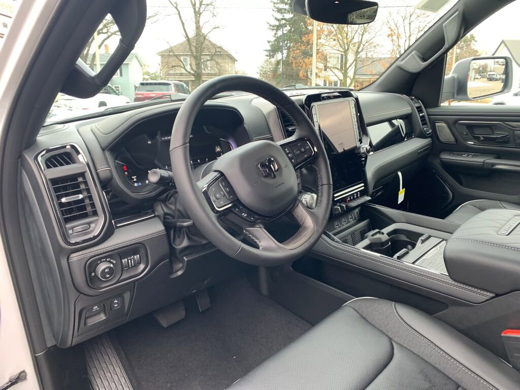 New 2026 RAM 1500 Limited w/ Body Color Bumper Group image 14