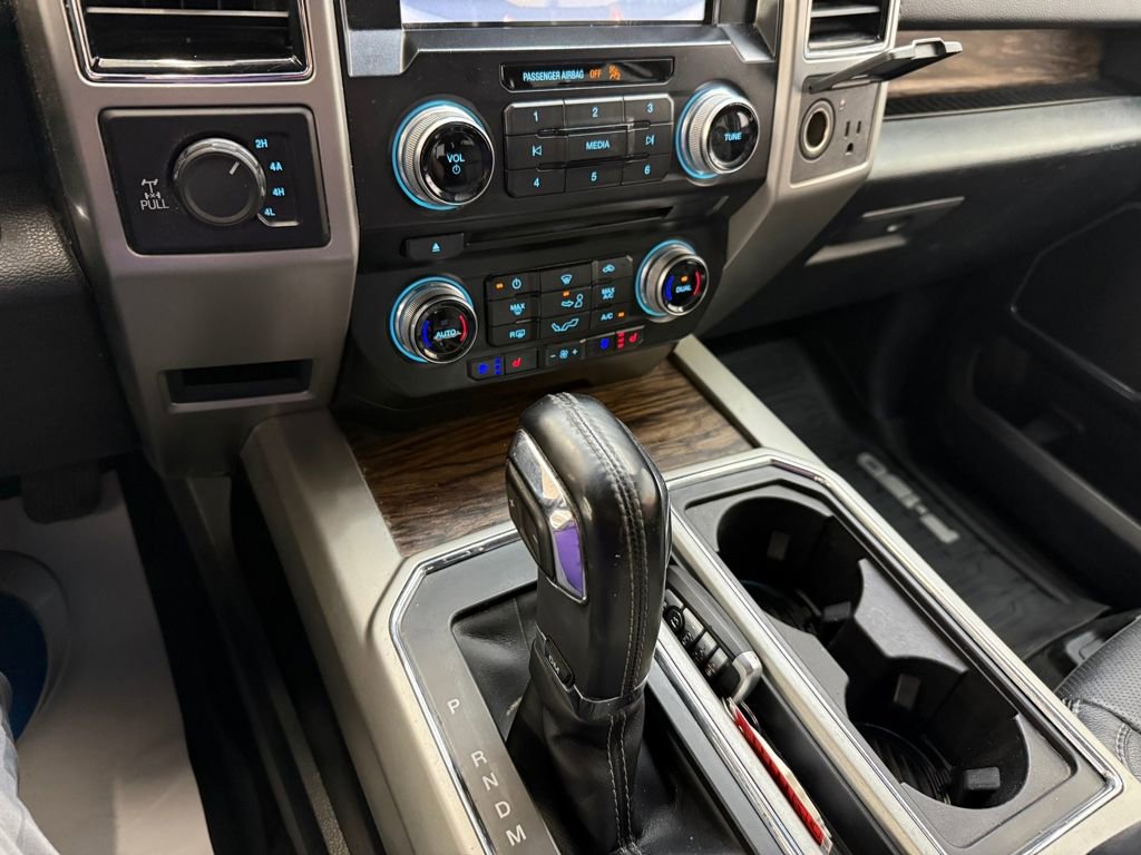 Used 2018 Ford F150 Lariat w/ Equipment Group 502A Luxury image 16