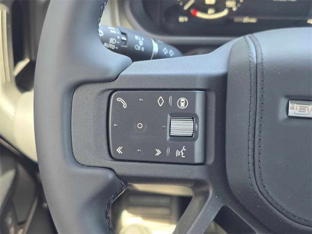 New 2025 Land Rover Defender 110 X image 19