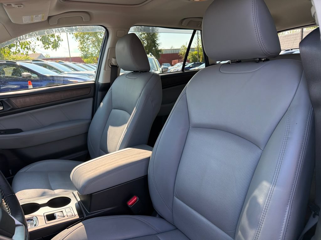 Used 2019 Subaru Outback 2.5i Limited AWD/4WD image 22