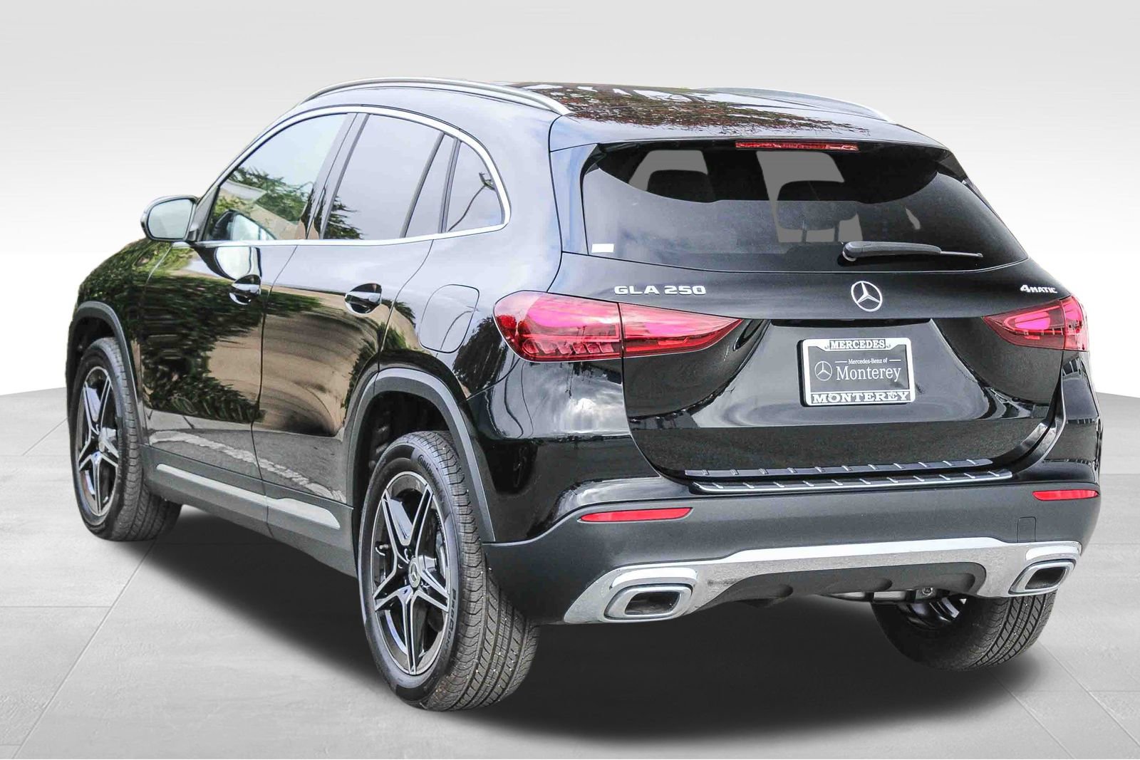 Certified 2026 Mercedes-Benz GLA 250 4MATIC image 7