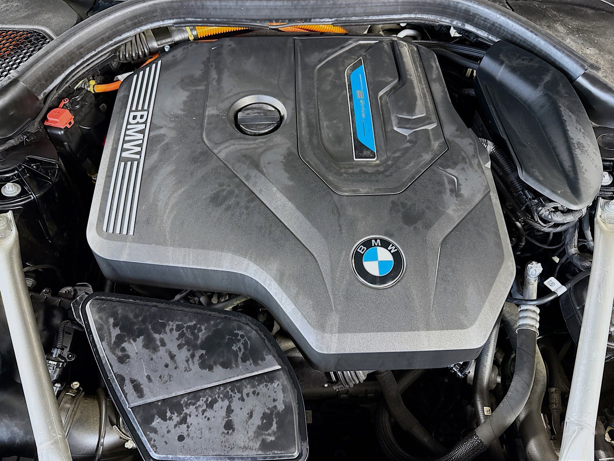 Used 2023 BMW 530e w/ M Sport Package image 39