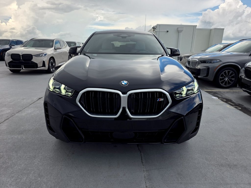 New 2027 BMW X6 M60i w/ Parking Assistance Package AWD/4WD image 2