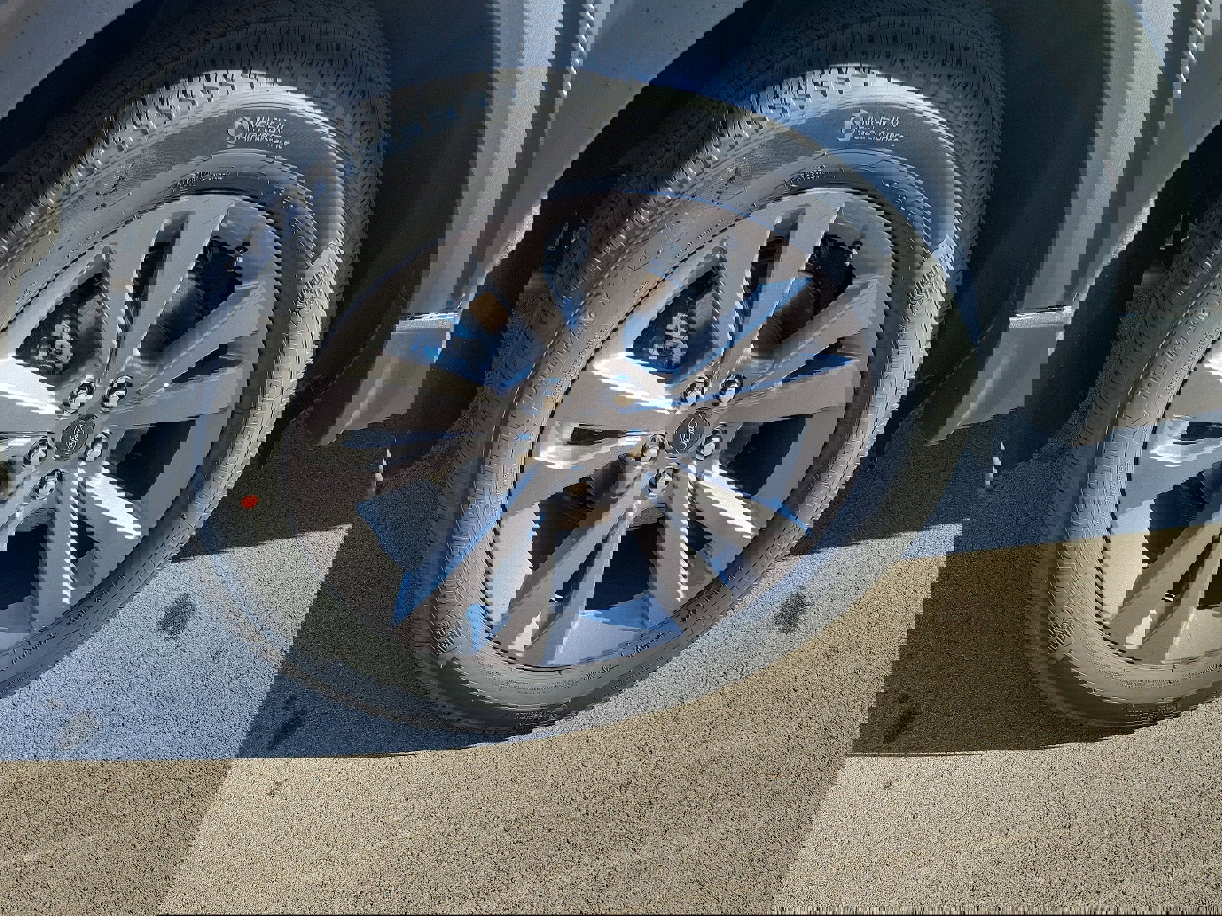 New 2026 Ford Explorer Active image 5