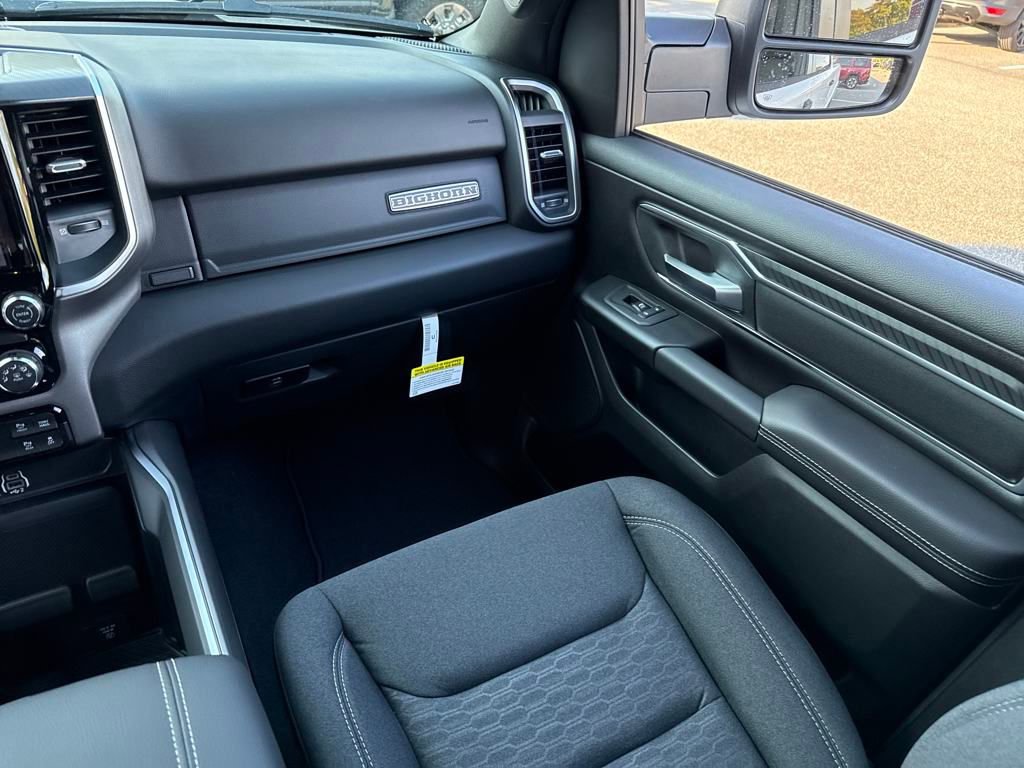Used 2025 RAM 1500 Big Horn image 24