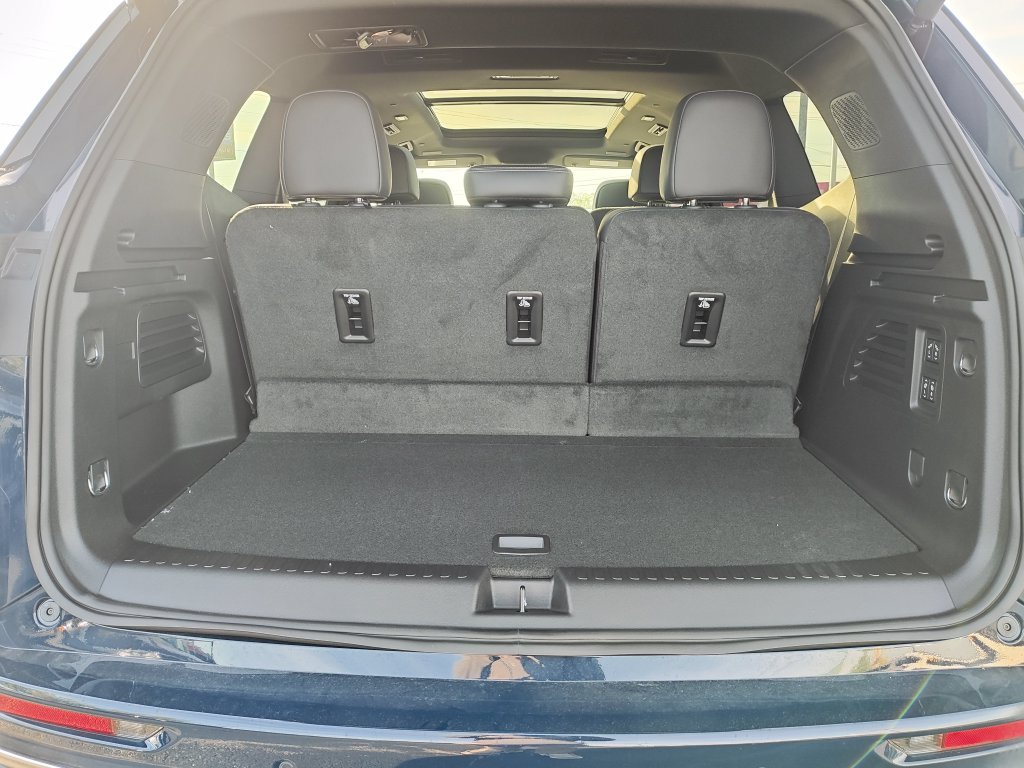 New 2027 Buick Enclave Avenir AWD/4WD image 9