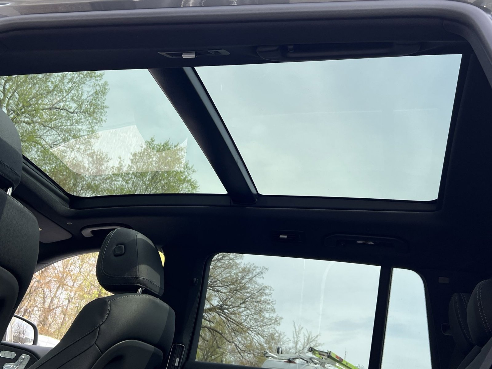 New 2026 Mercedes-Benz GLS 450 4MATIC image 22