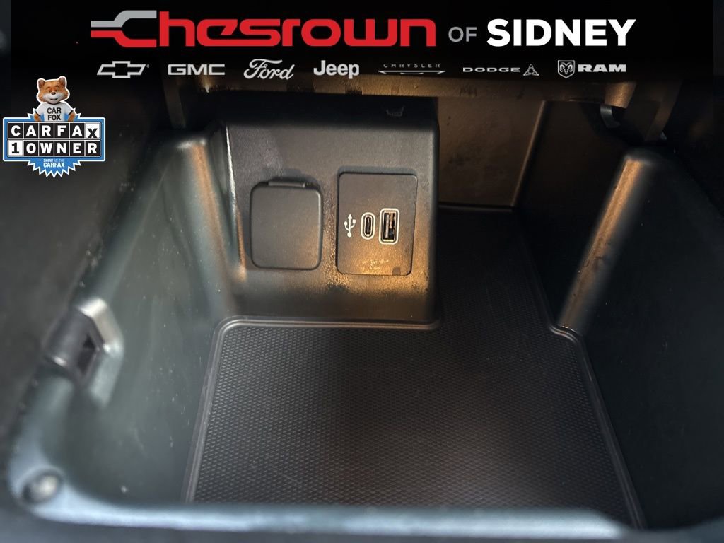 Used 2025 Ford Explorer Active AWD/4WD image 20