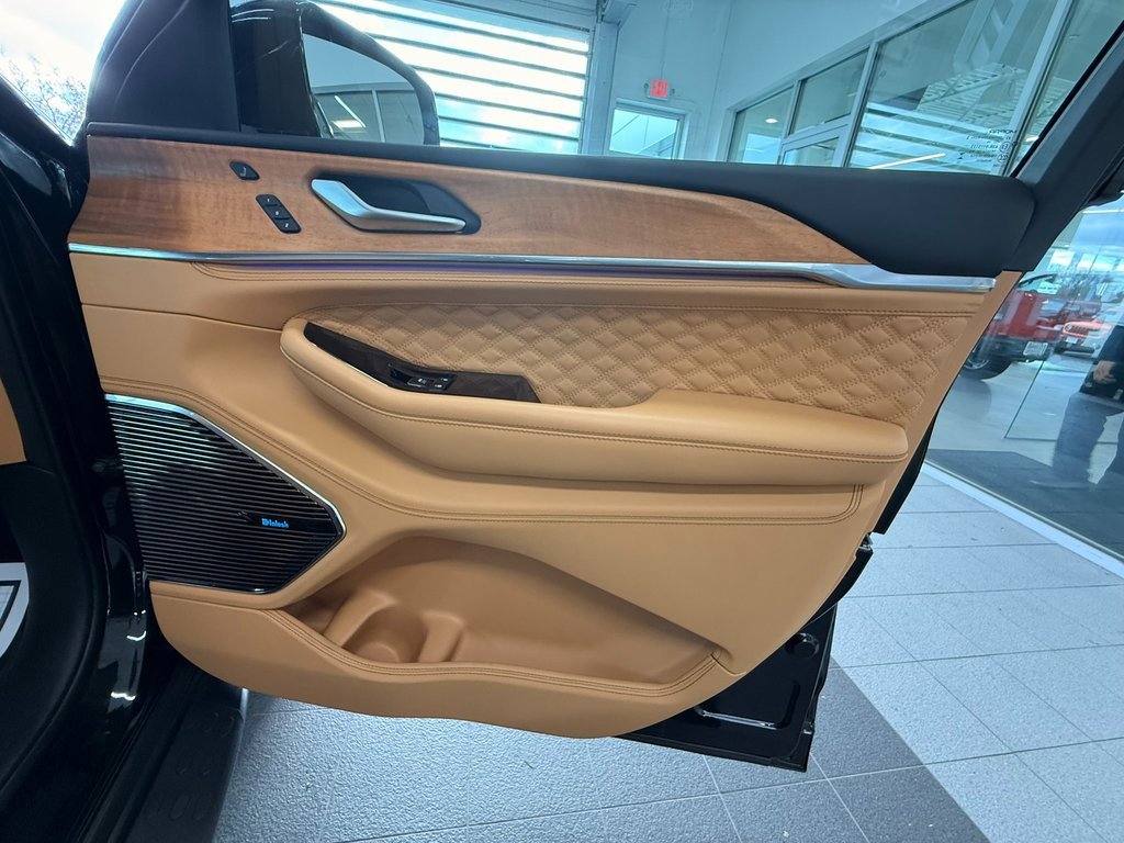 Certified 2024 Jeep Grand Cherokee L Summit image 53