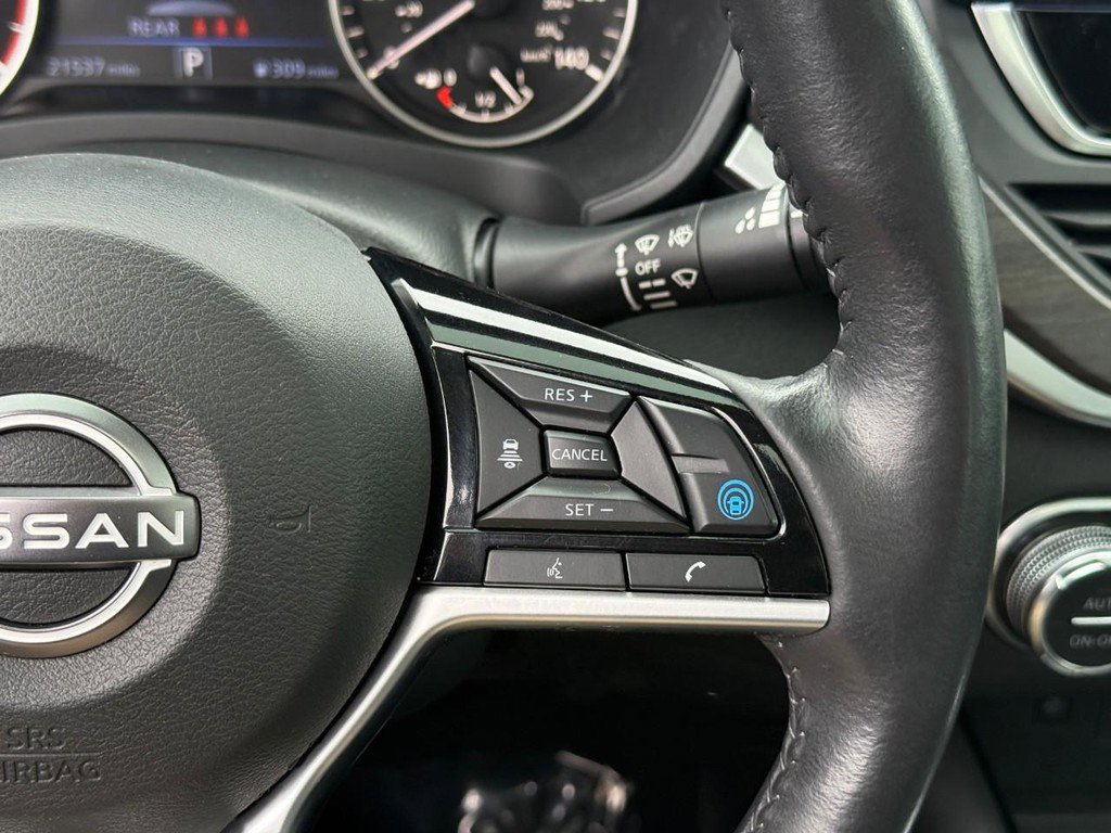 Used 2023 Nissan Altima 2.5 SL AWD/4WD image 22