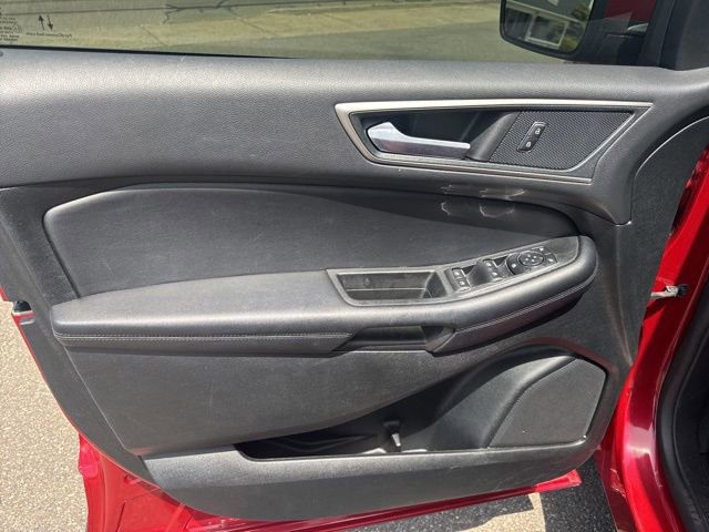 Used 2022 Ford Edge SEL w/ Convenience Package AWD/4WD image 15