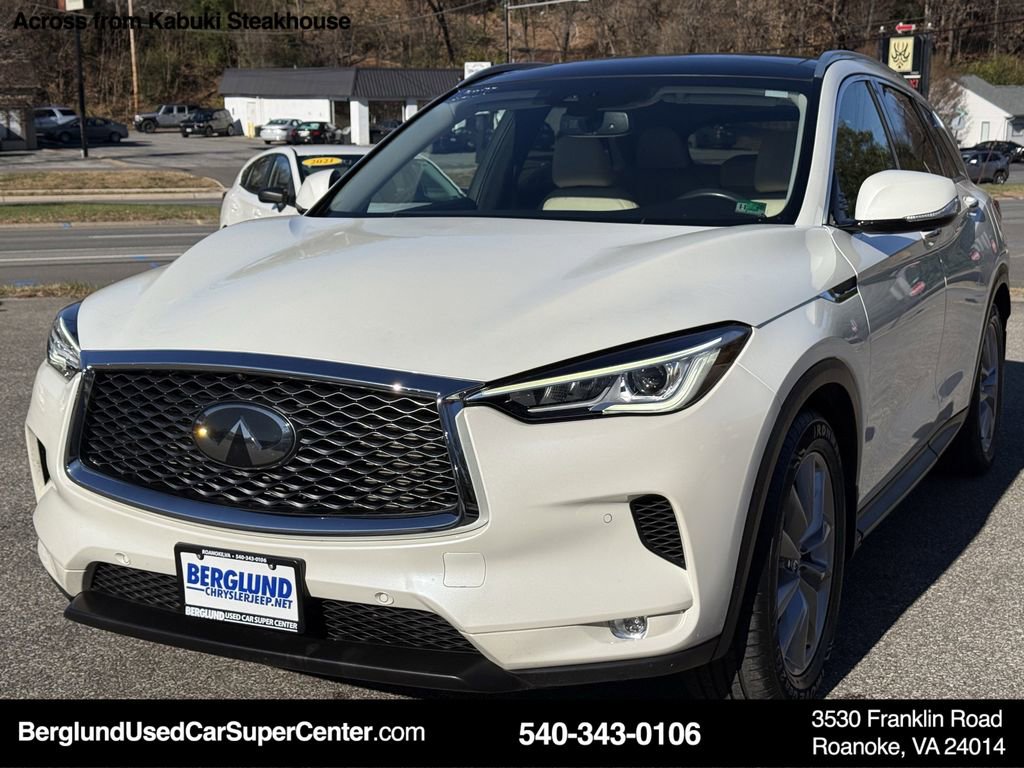 Used 2021 INFINITI QX50 Essential w/ Convenience Package image 9