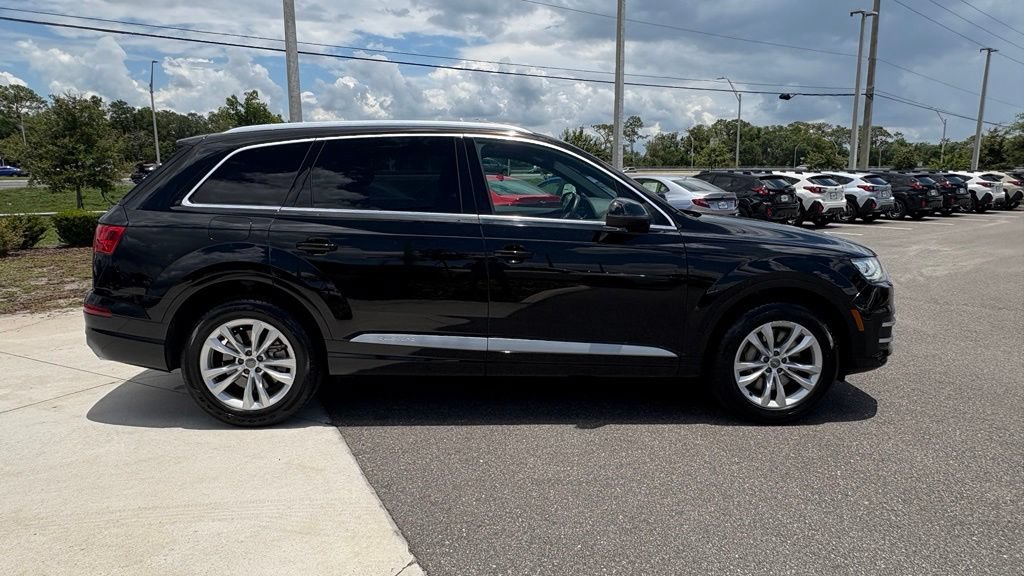 Used 2019 Audi Q7 2.0T Premium w/ Convenience Package AWD/4WD image 4