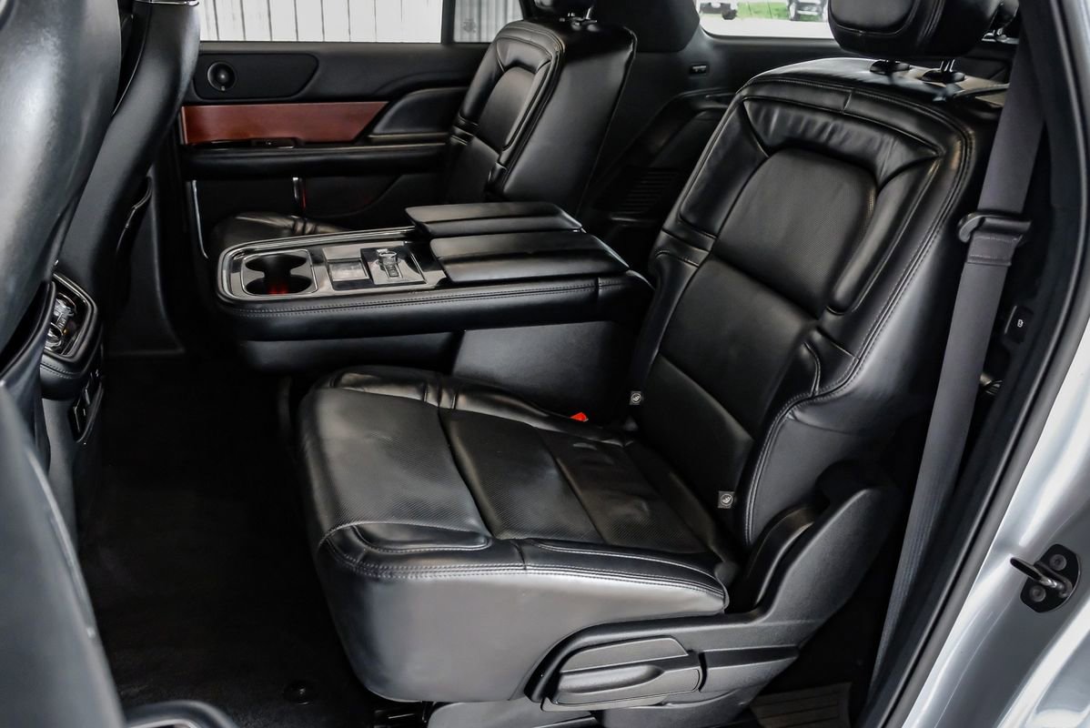 Used 2020 Lincoln Navigator L Reserve image 39