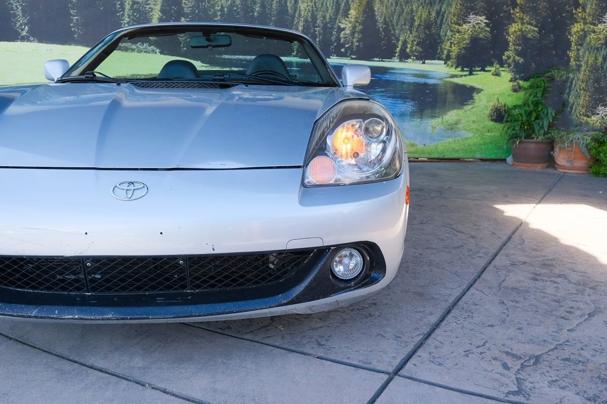 Used 2005 Toyota MR2 image 30