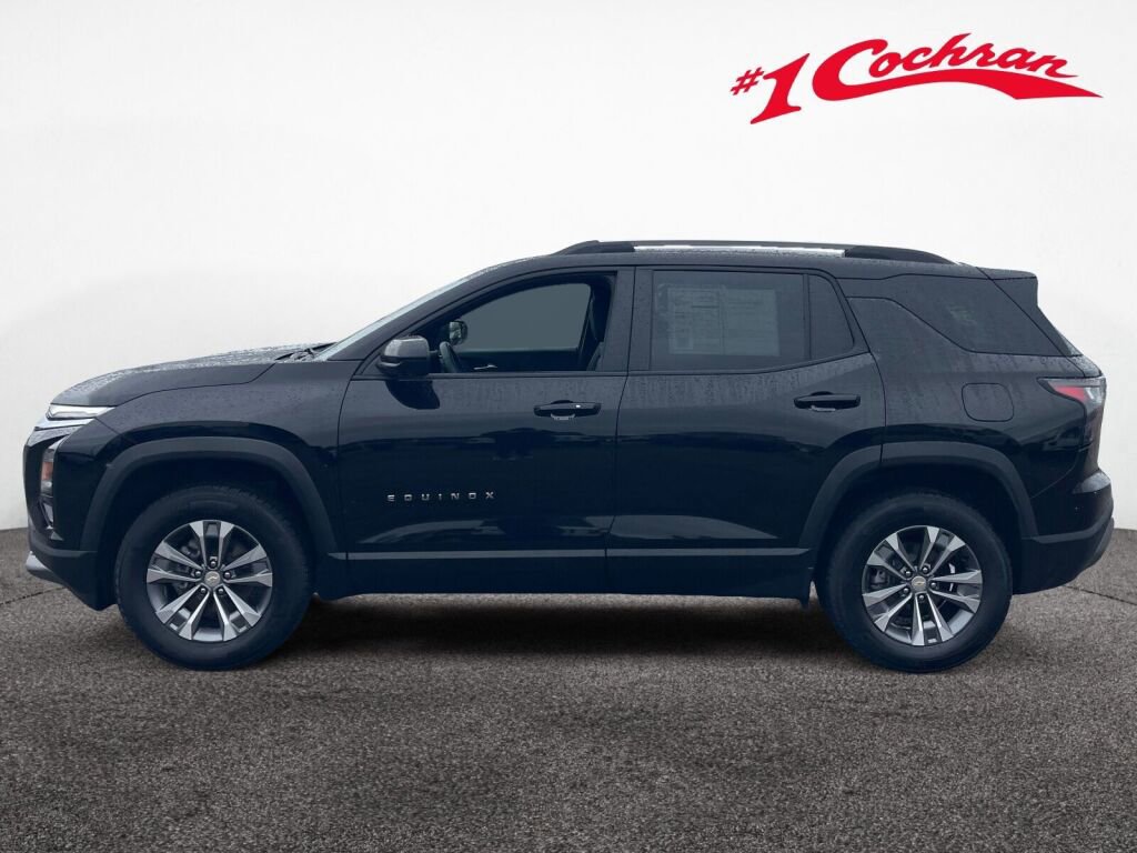 Used 2025 Chevrolet Equinox LT w/ Convenience Package II image 24