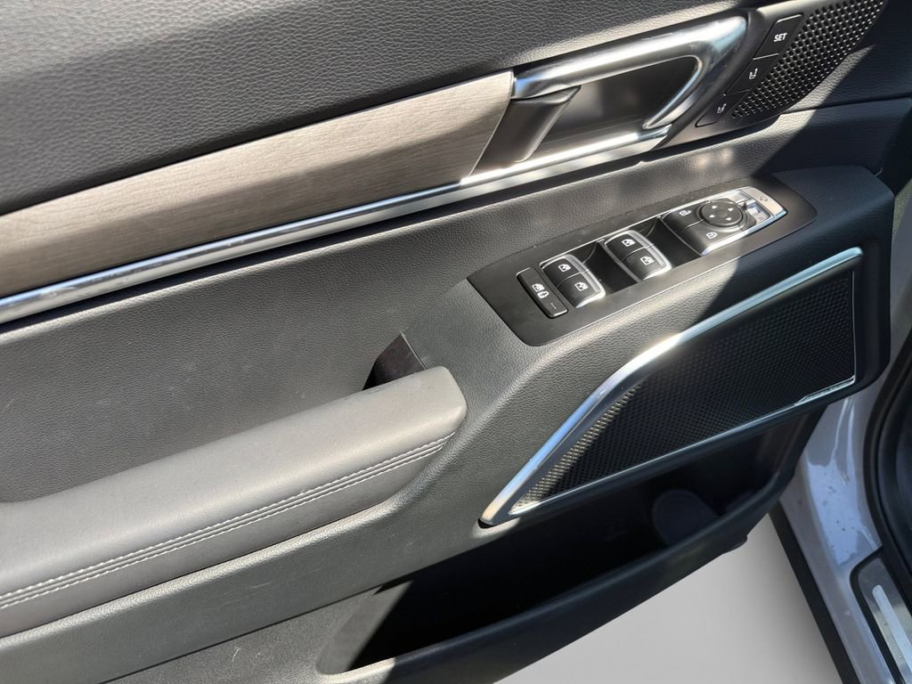 Used 2025 Kia Telluride SX X-Line image 14