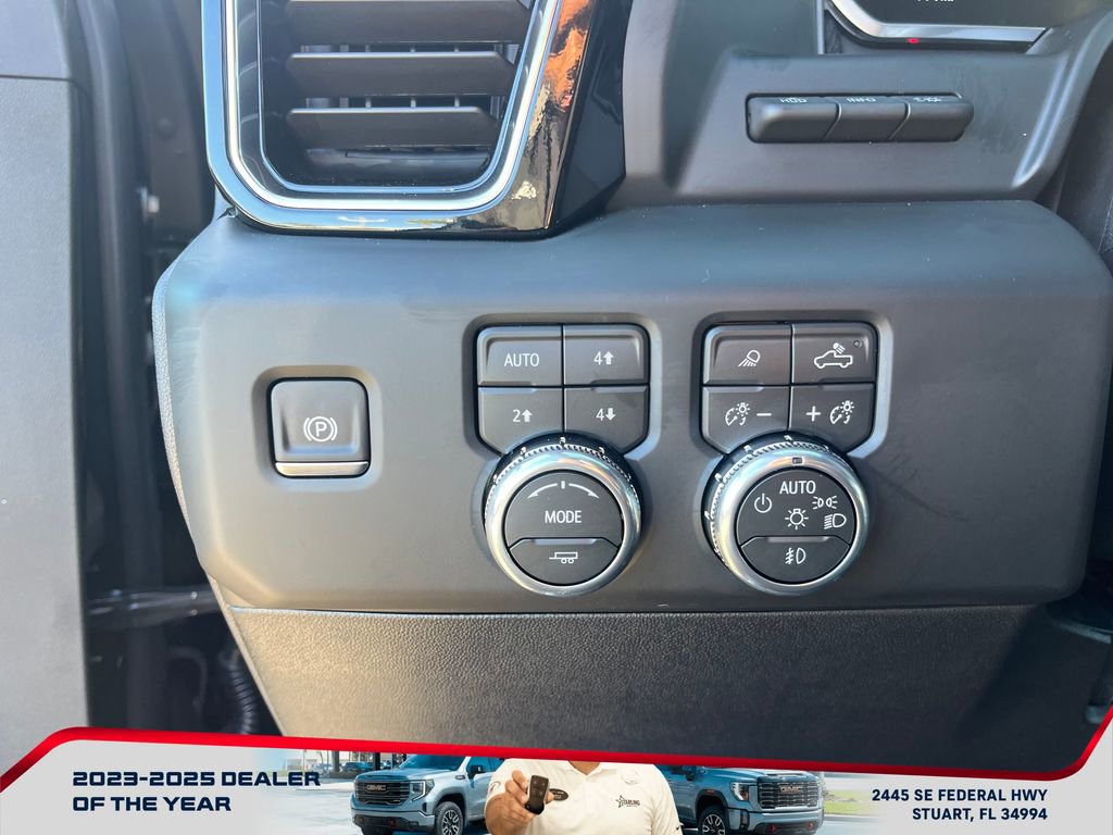 New 2026 GMC Sierra 3500 Denali w/ Technology Package image 24