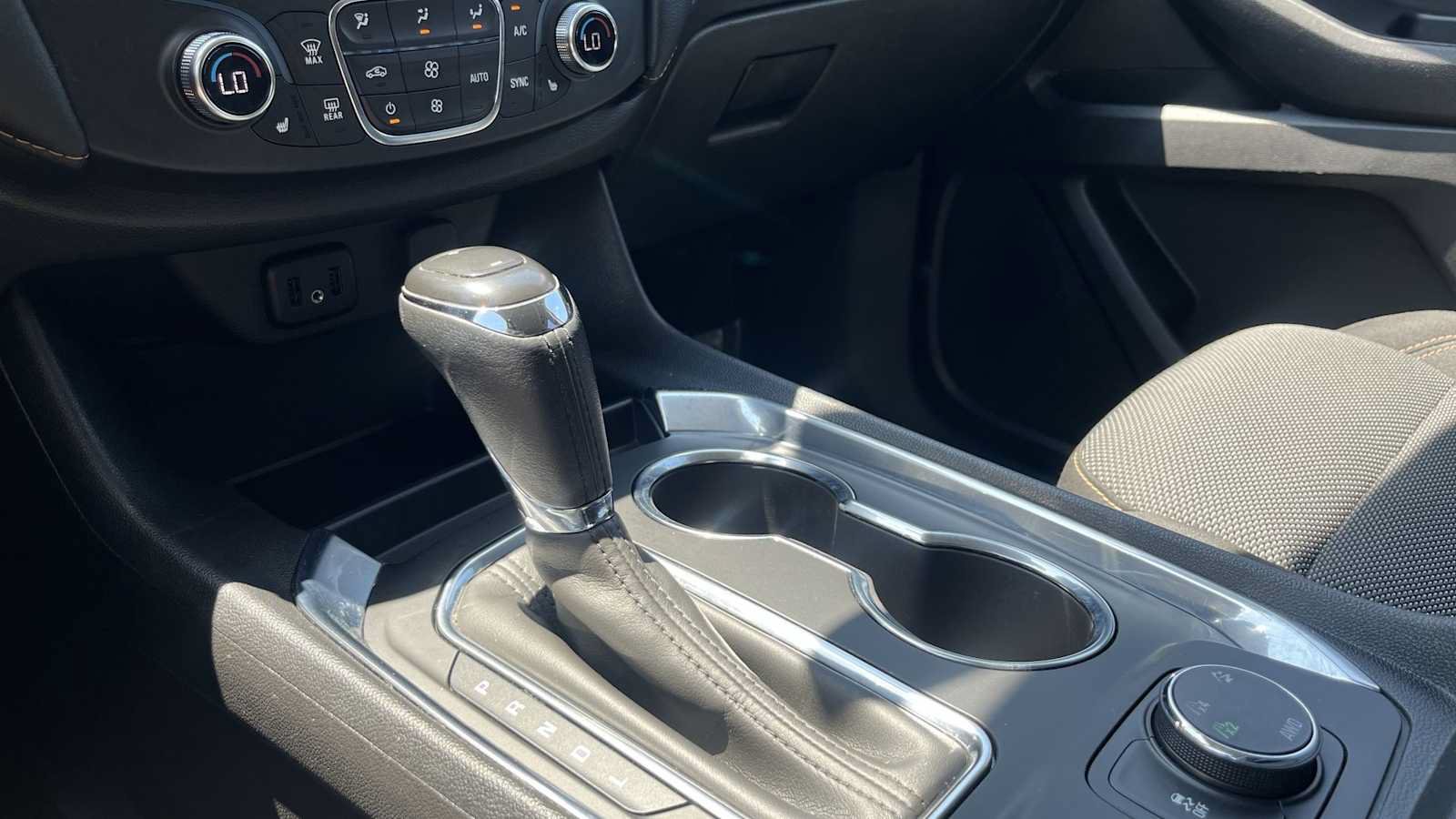 Used 2019 Chevrolet Traverse LT AWD/4WD image 46
