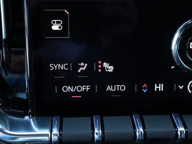 New 2025 GMC Yukon Elevation image 41