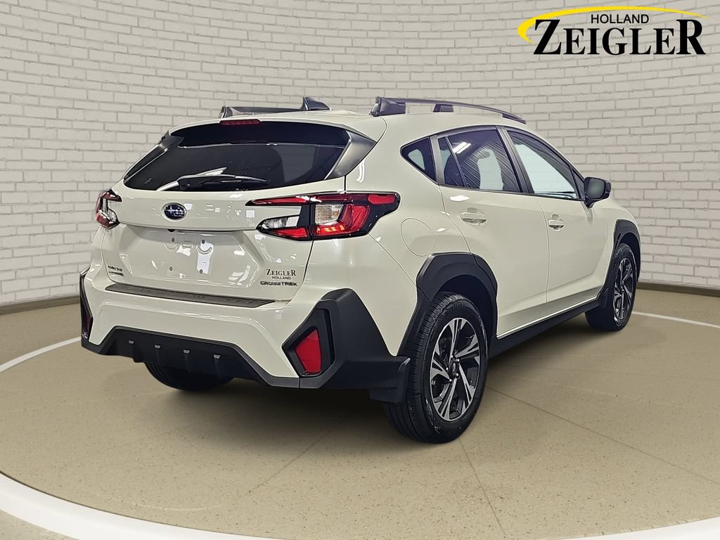 Used 2024 Subaru Crosstrek 2.0i Premium AWD/4WD image 5