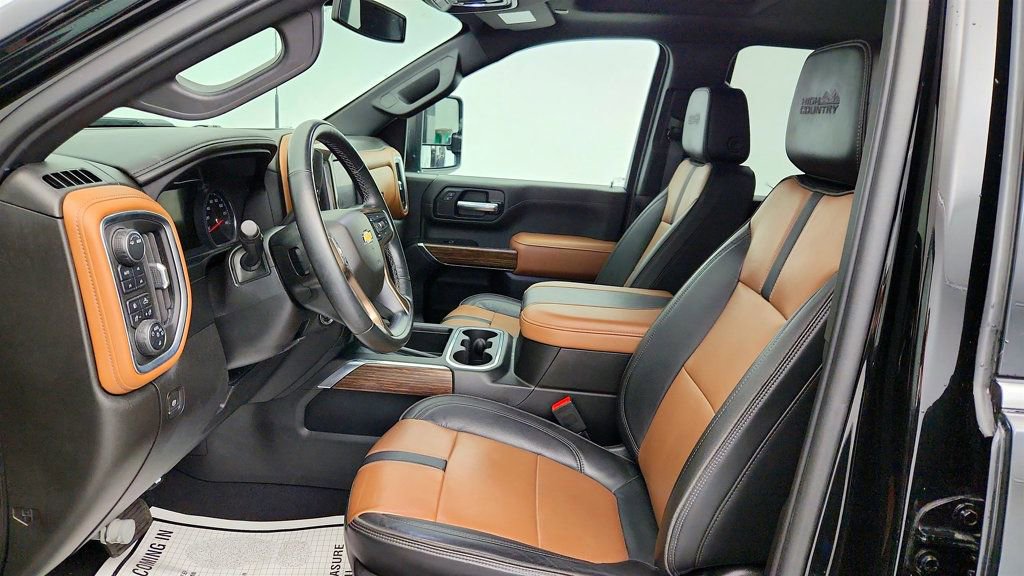 Used 2023 Chevrolet Silverado 2500 High Country image 21
