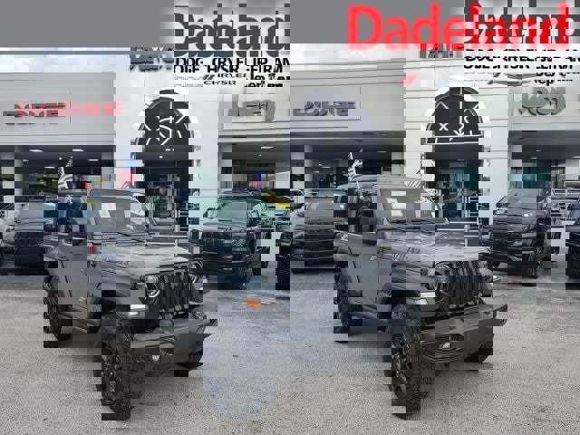 Certified 2023 Jeep Wrangler Willys AWD/4WD image 1
