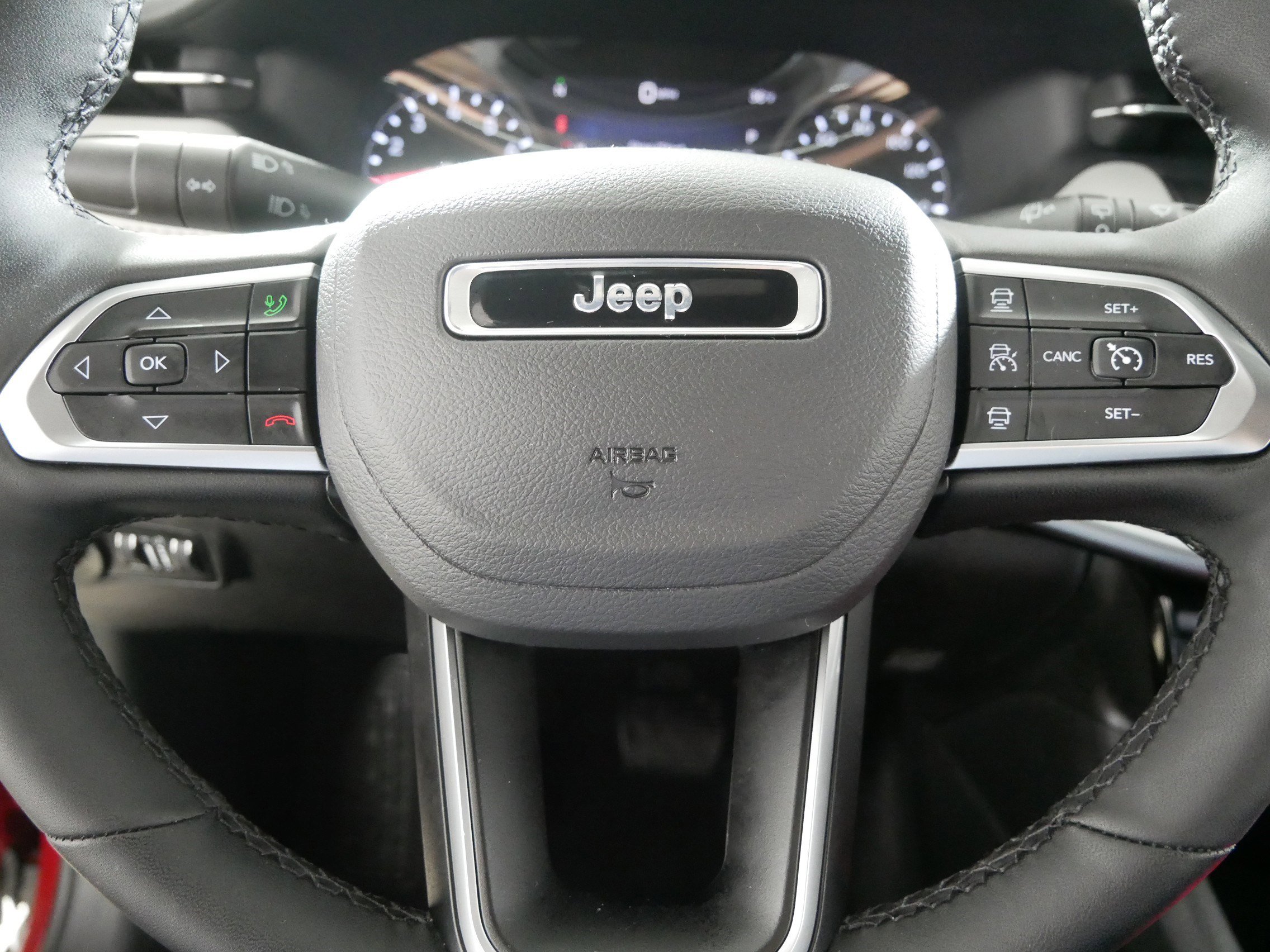 Used 2024 Jeep Compass Limited image 25