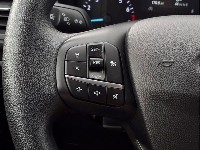 Used 2020 Ford Escape SE image 12