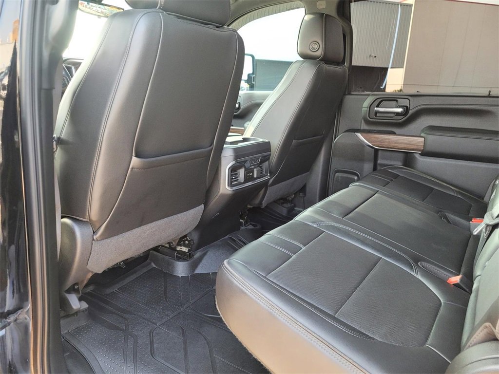 Used 2020 Chevrolet Silverado 2500 High Country w/ Z71 Off-Road Package image 13