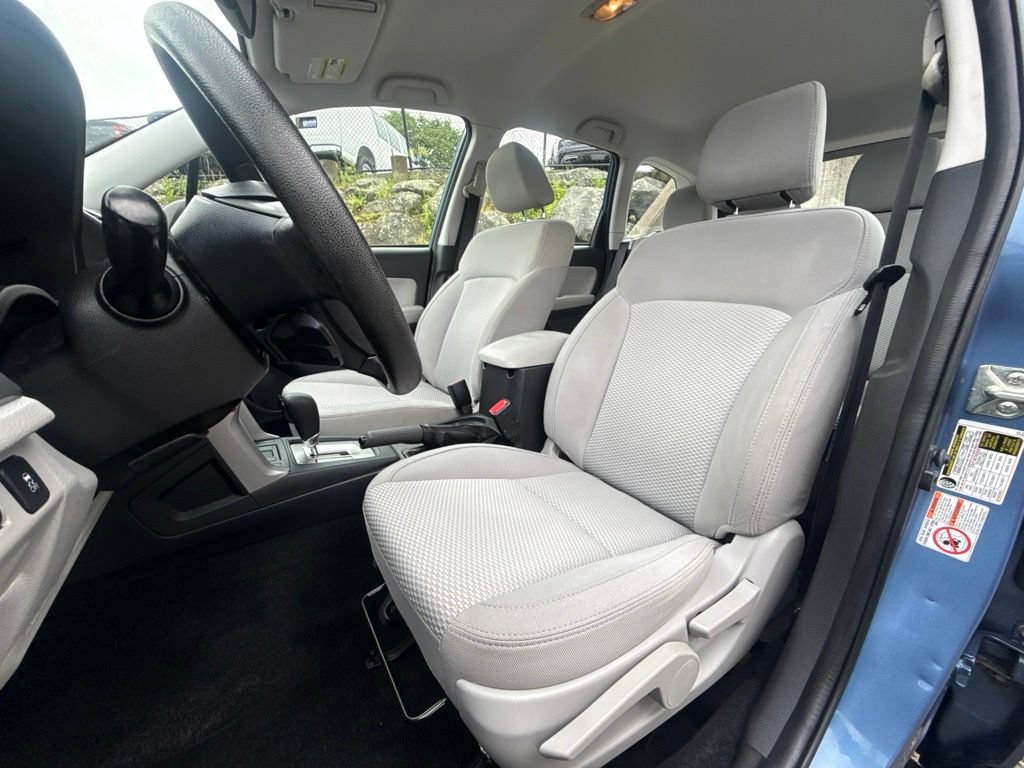 Used 2016 Subaru Forester 2.5i w/ Alloy Wheel Package AWD/4WD image 14