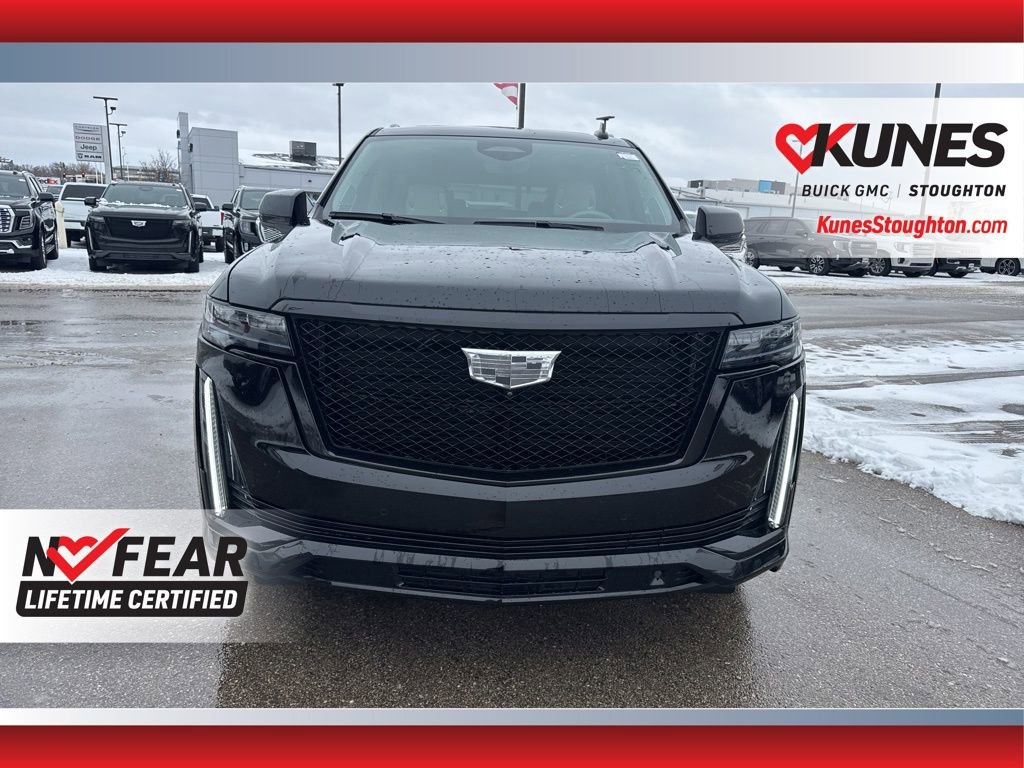 Used 2023 Cadillac Escalade Sport Platinum image 5