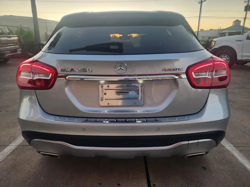 Used 2019 Mercedes-Benz GLA 250 4MATIC image 5