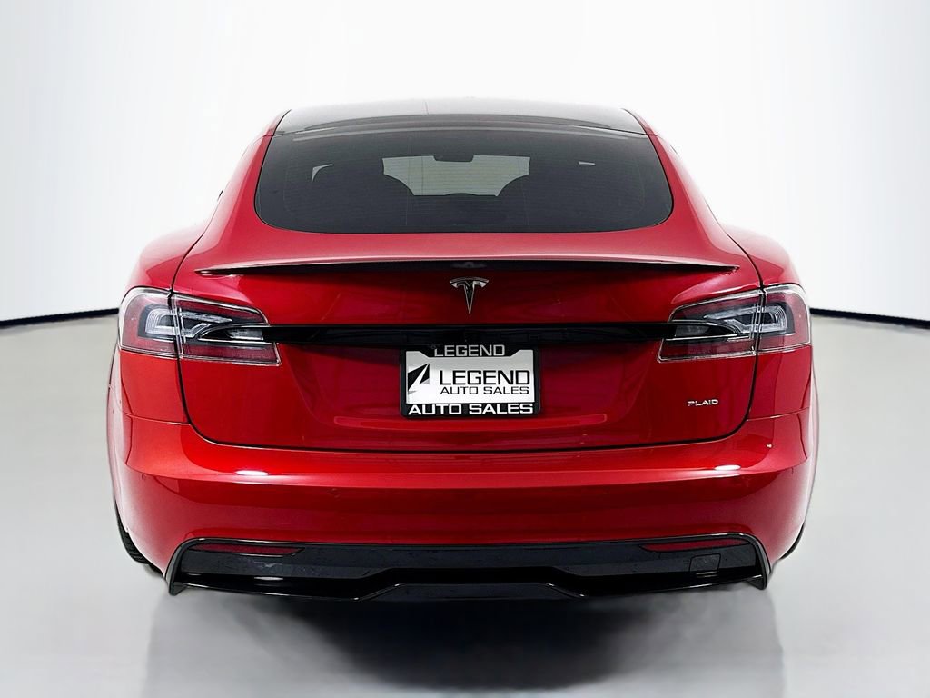 Used 2021 Tesla Model S Plaid image 8
