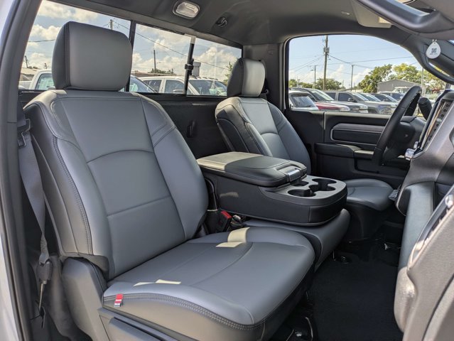 New 2026 RAM 2500 Tradesman AWD/4WD image 15