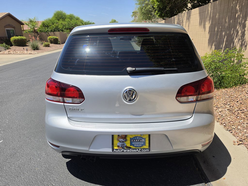 Used 2012 Volkswagen Golf 4-Door image 5