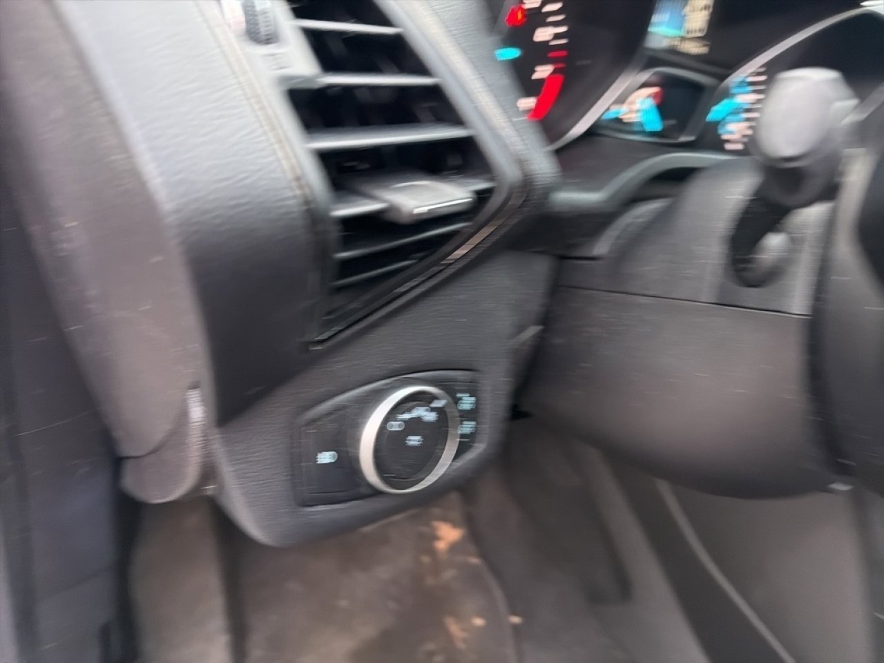 Used 2015 Ford Escape Titanium w/ Equipment Group 301A image 19