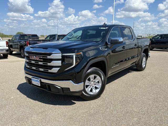 New 2026 GMC Sierra 1500 SLE image 2