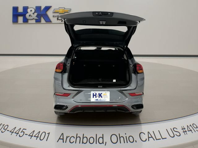 Used 2022 Buick Encore GX Essence w/ Advanced Technology Package FWD image 28