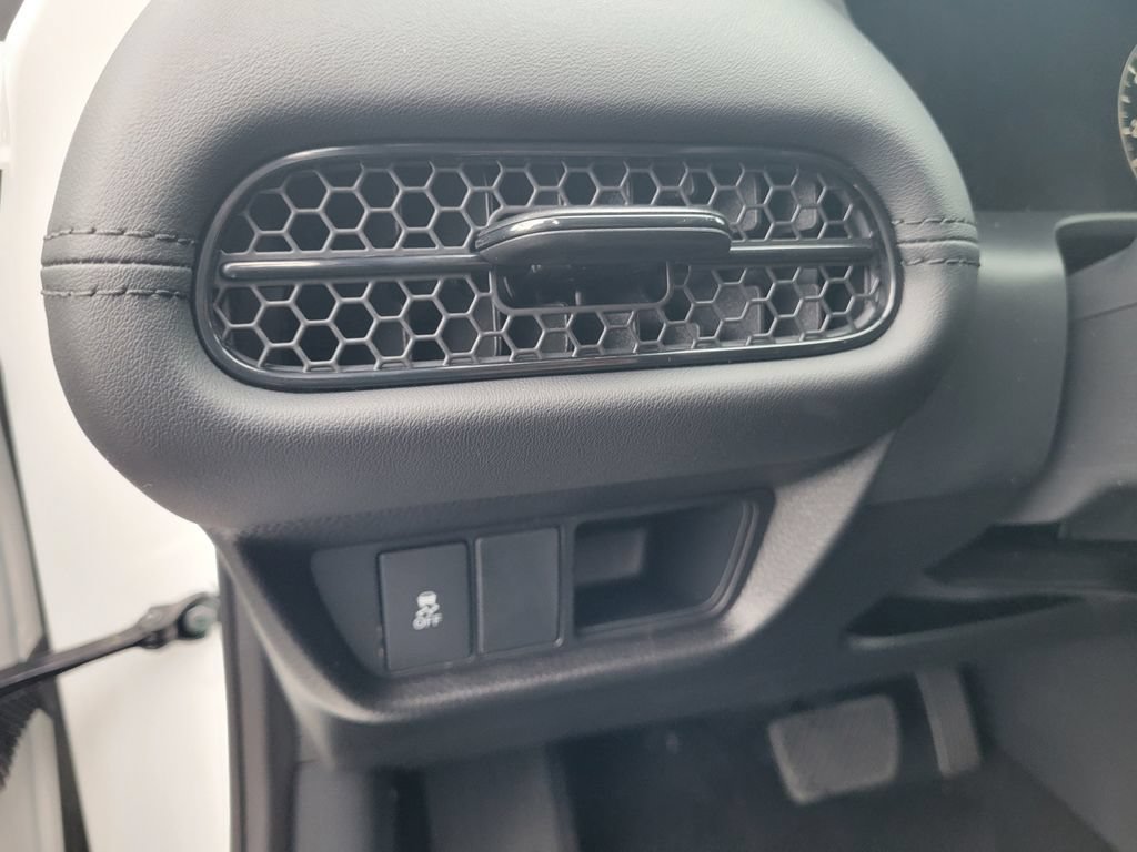 New 2027 Honda HR-V LX image 15