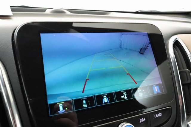 Used 2022 Chevrolet Equinox Premier image 17