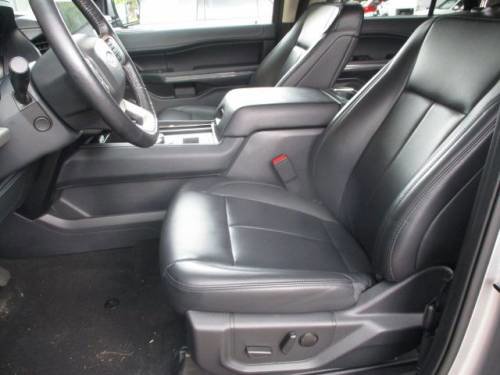 Used 2024 Ford Expedition XLT image 9