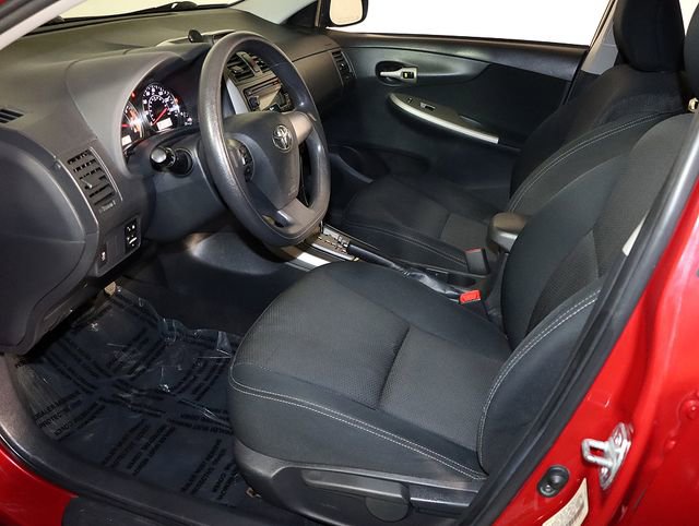Used 2012 Toyota Corolla S image 12