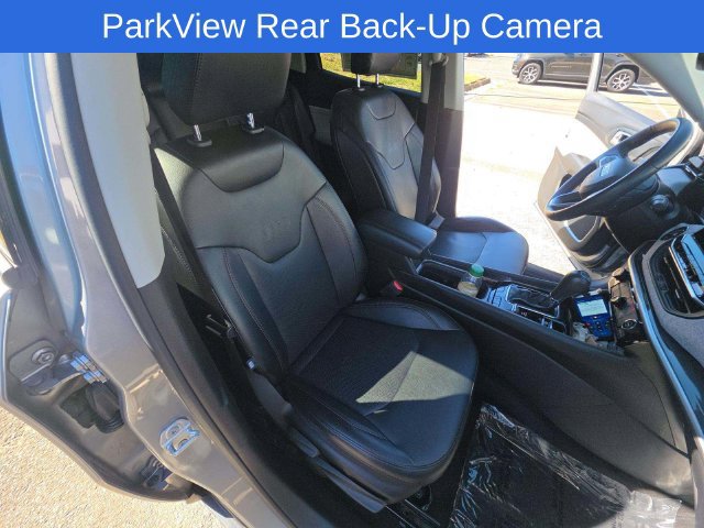 Used 2022 Jeep Compass Latitude AWD/4WD image 3