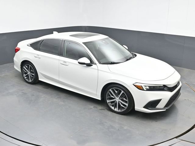 Used 2022 Honda Civic Touring image 1