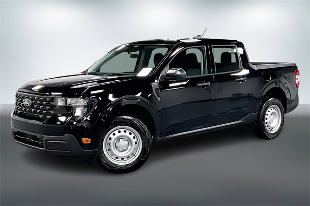 New 2026 Ford Maverick XL image 2