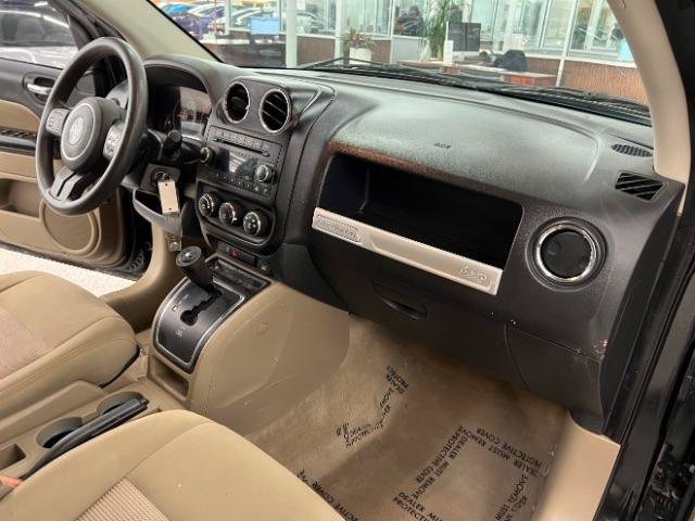 Used 2015 Jeep Compass Sport w/ Power Value Group FWD image 10